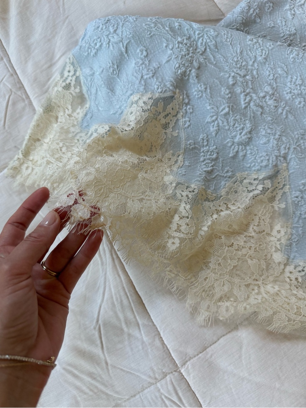 Reformation Carolina skirt in sky blue jacquard XS - Picture 2 of 7